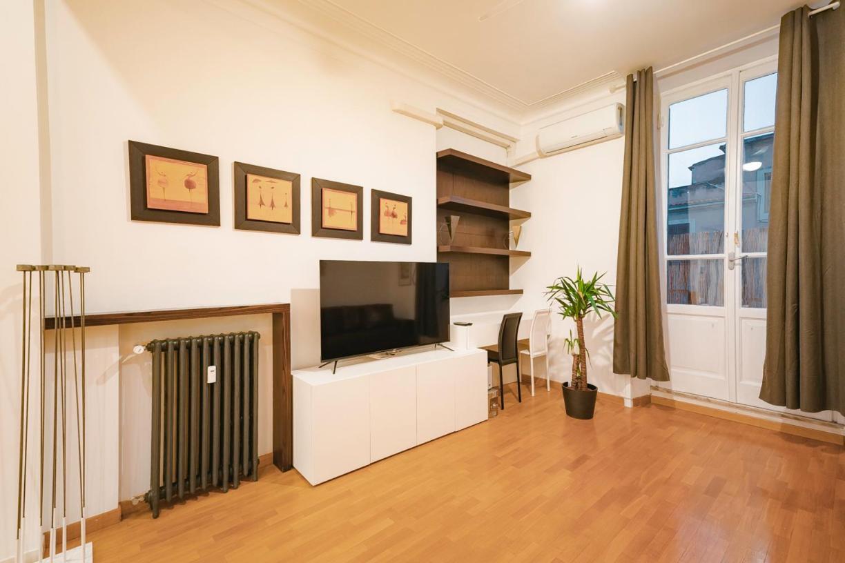 Rdr Tortona Rooms Рим Экстерьер фото